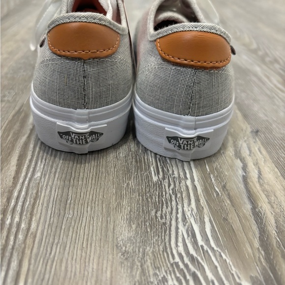 Vans Gray Women's Sneakers New with tags! Size 6 - Picture 5 of 7